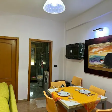 Apartment Beachfront , 1-min Walk To Sea Golem (Tirana)