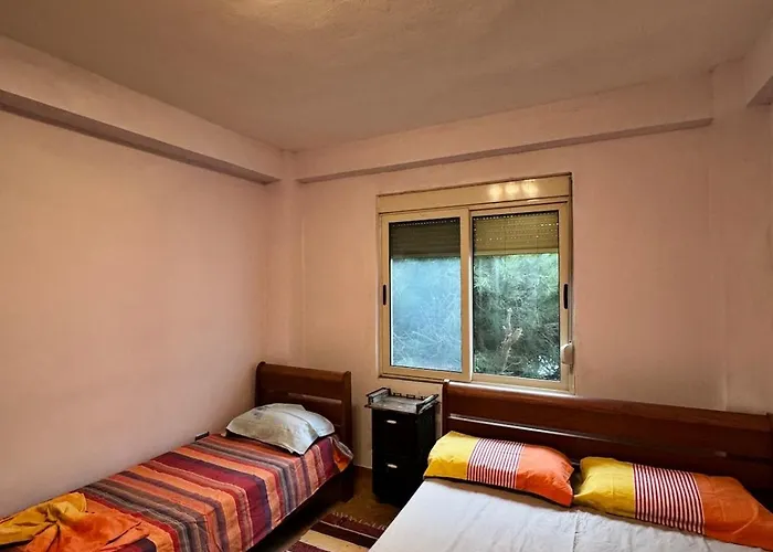 Apartment Beachfront , 1-min Walk To Sea Golem (Tirana)