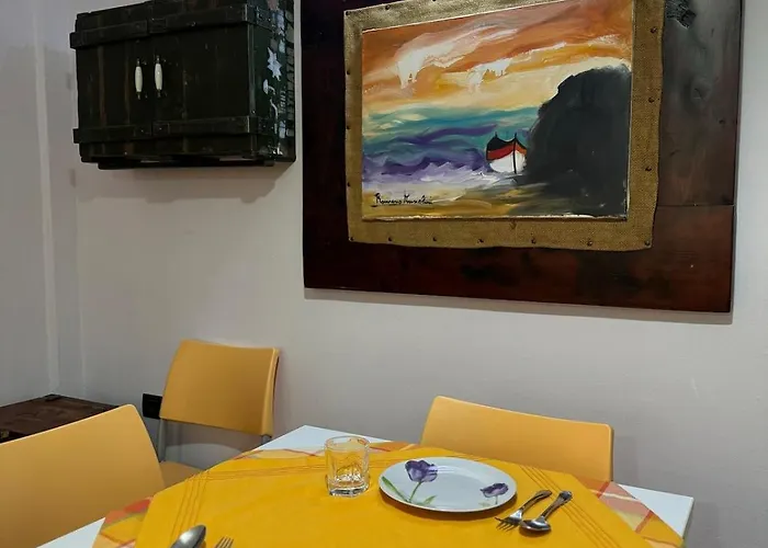 Apartment Beachfront , 1-min Walk To Sea Golem (Tirana)